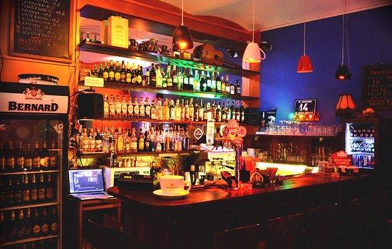 Oliwa Pub